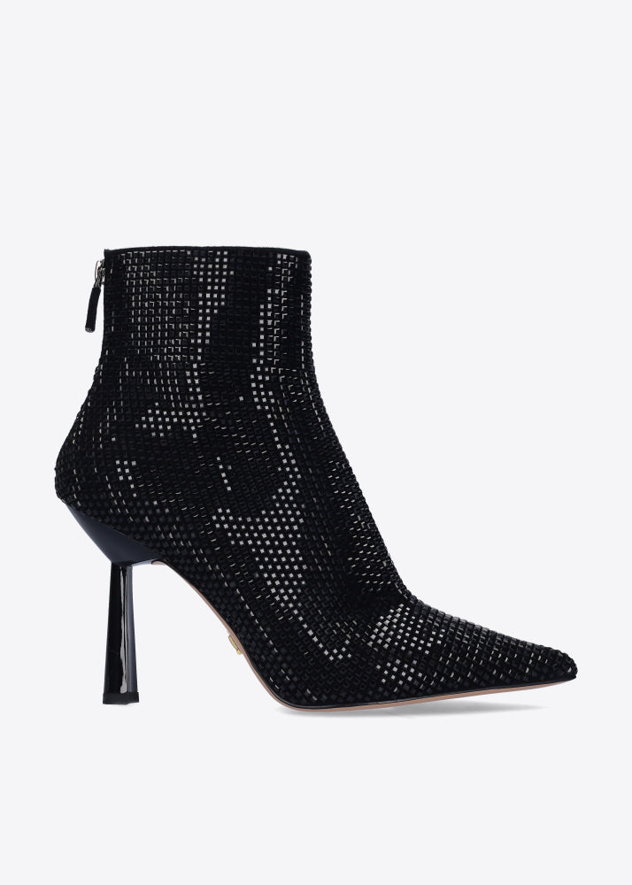 LOLA CRUZ KIOLO BOOT IN BLACK