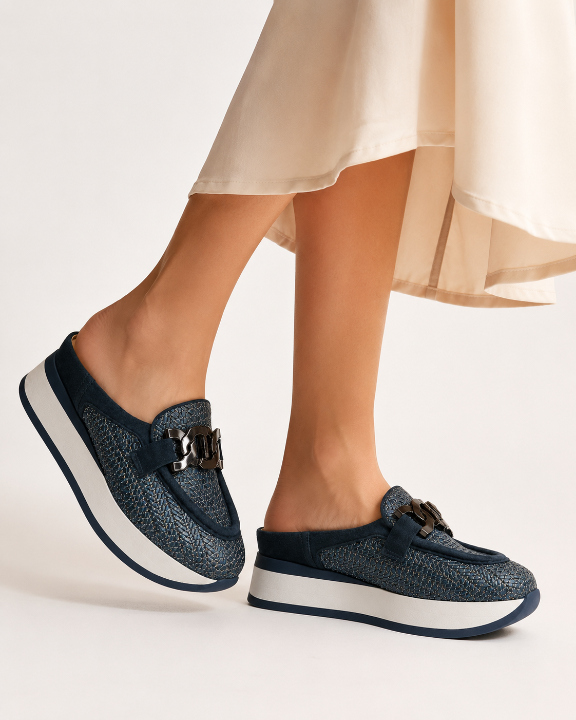 SOFTWAVES CELESTE PLATFORM MULE IN NAVY