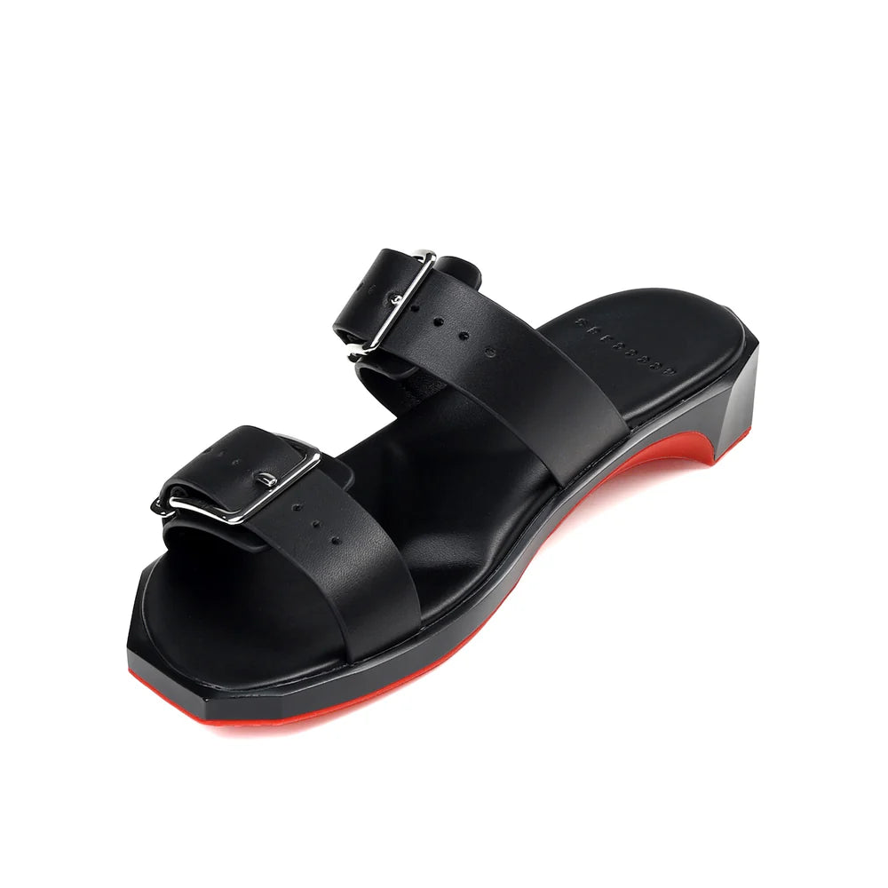 4CCCCEES FOLLIN MONA IN BLACK