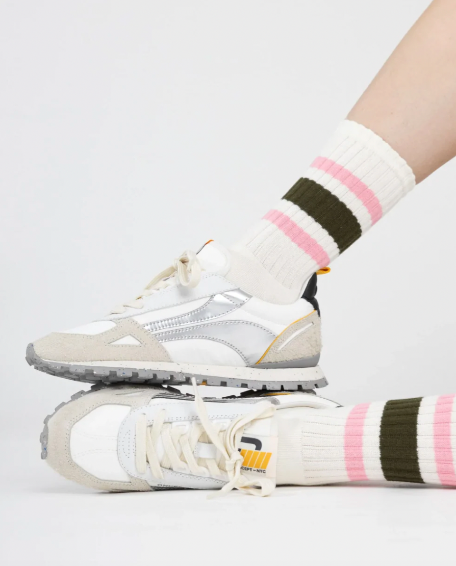 ONCEPT TORONTO SNEAKER IN SILVER FLASH