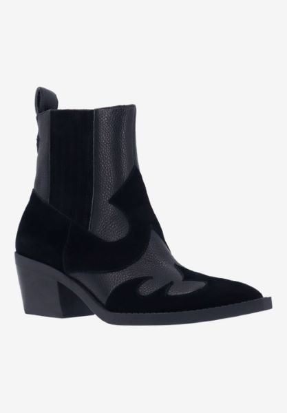L'AMOURDESPIEDS VEONA BOOT IN BLACK LEATHER