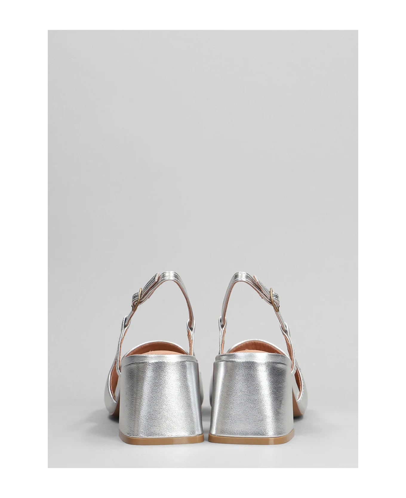 BIBI LOU RENEE PUMP IN SILVER