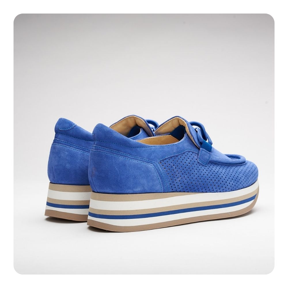 SOFTWAVES CADDIE SNEAKER IN INDIGO