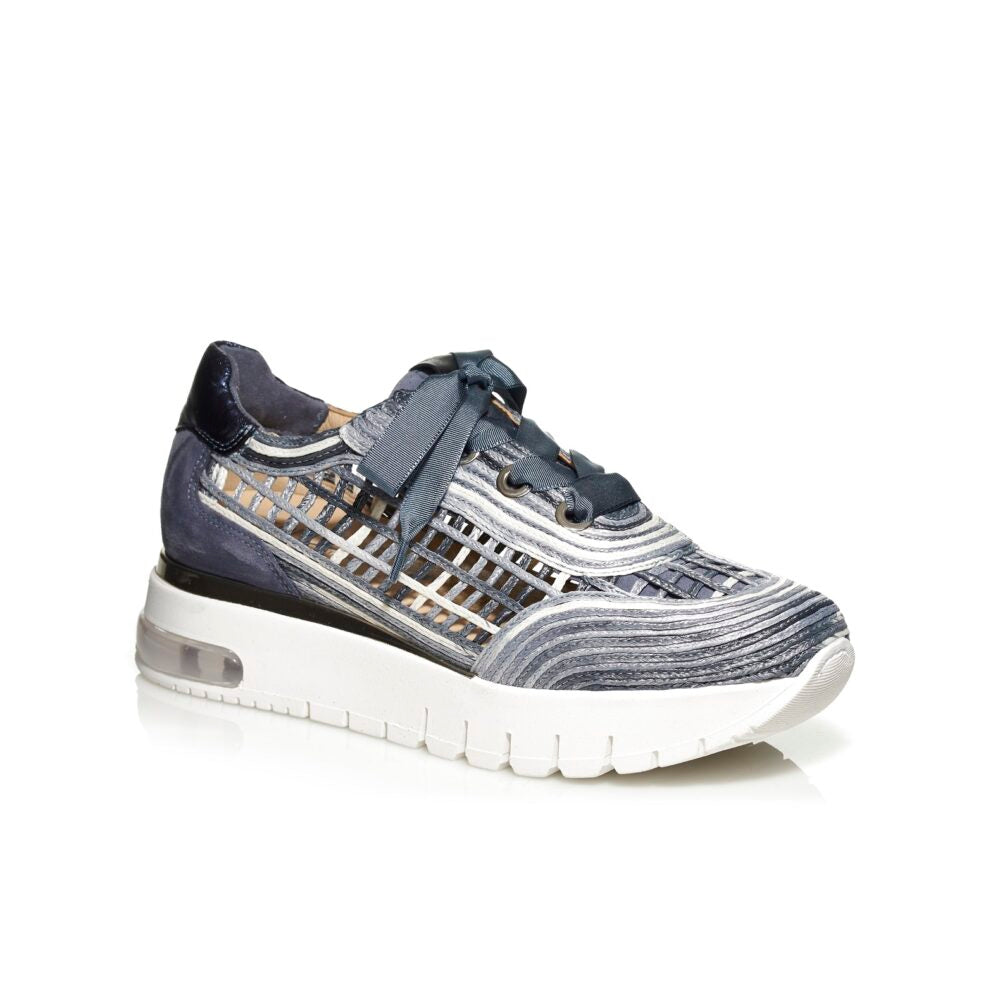 SOFTWAVES PLATFORM RIBBON SNEAKER IN DENIM