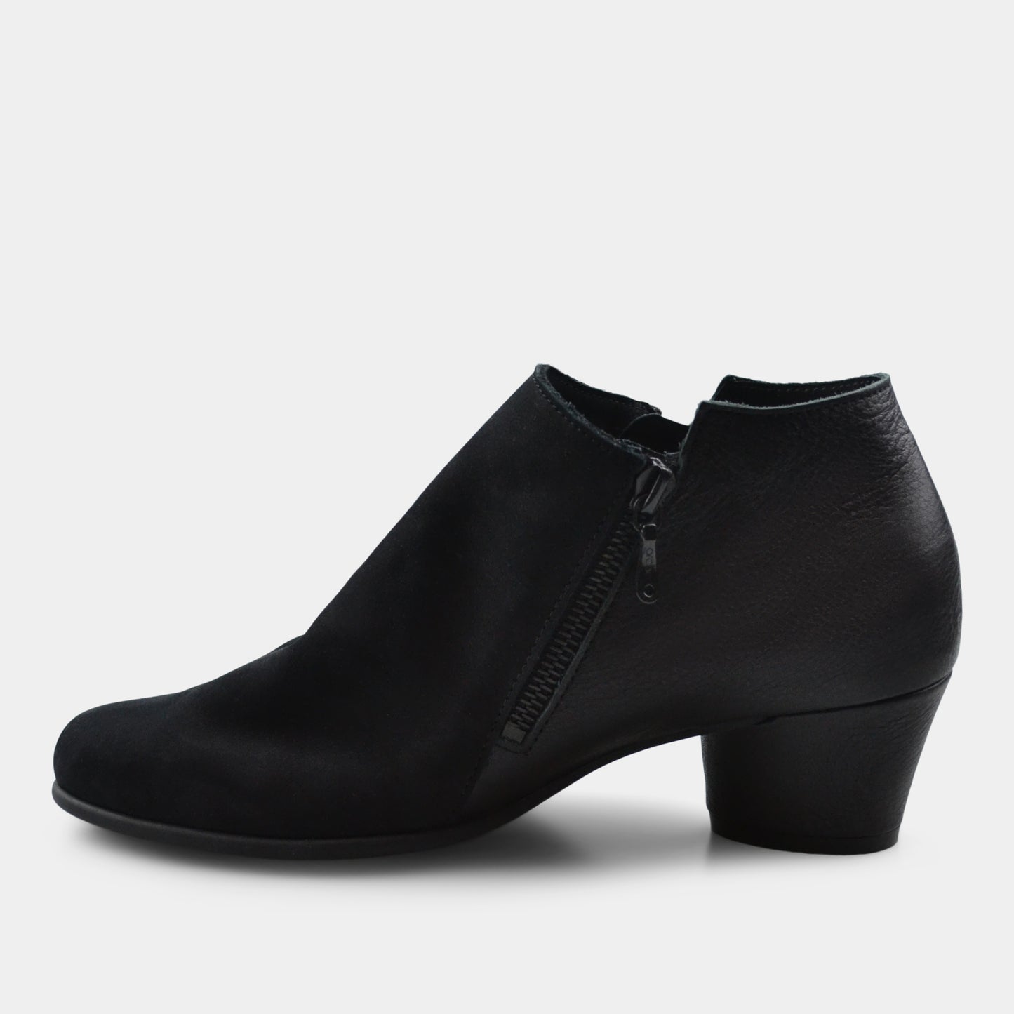 ARCHE MUSHKA BOOTIE IN NOIR