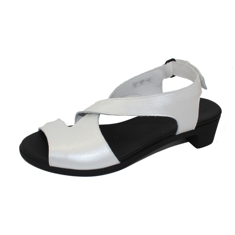 ARCHE KISBYE SANDAL IN WHITE