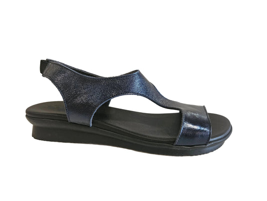 ARCHE AURIAN SANDALS IN METALLIC NAVY