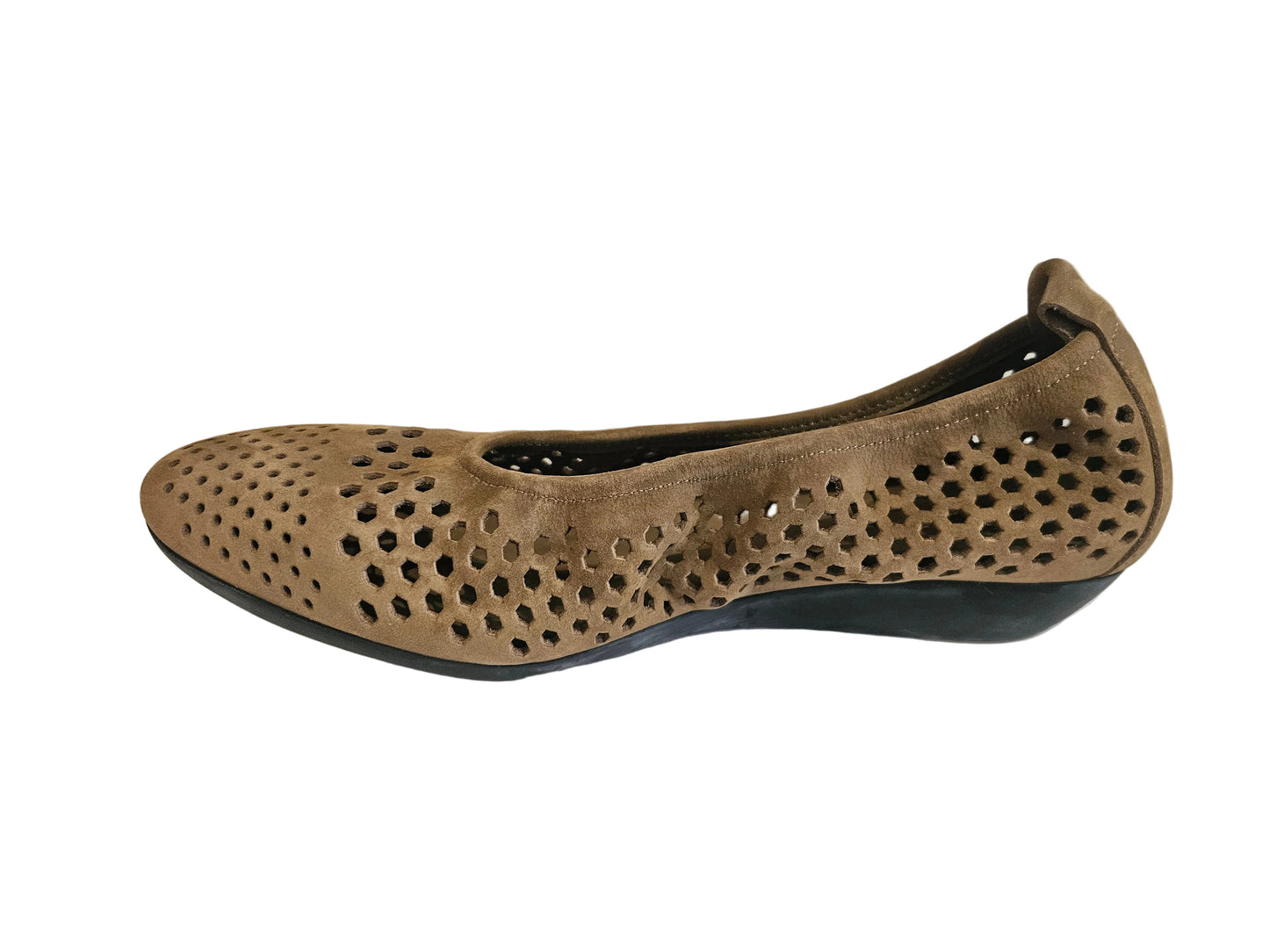 ARCHE ONAKHO BALLERINAS IN BEIGE