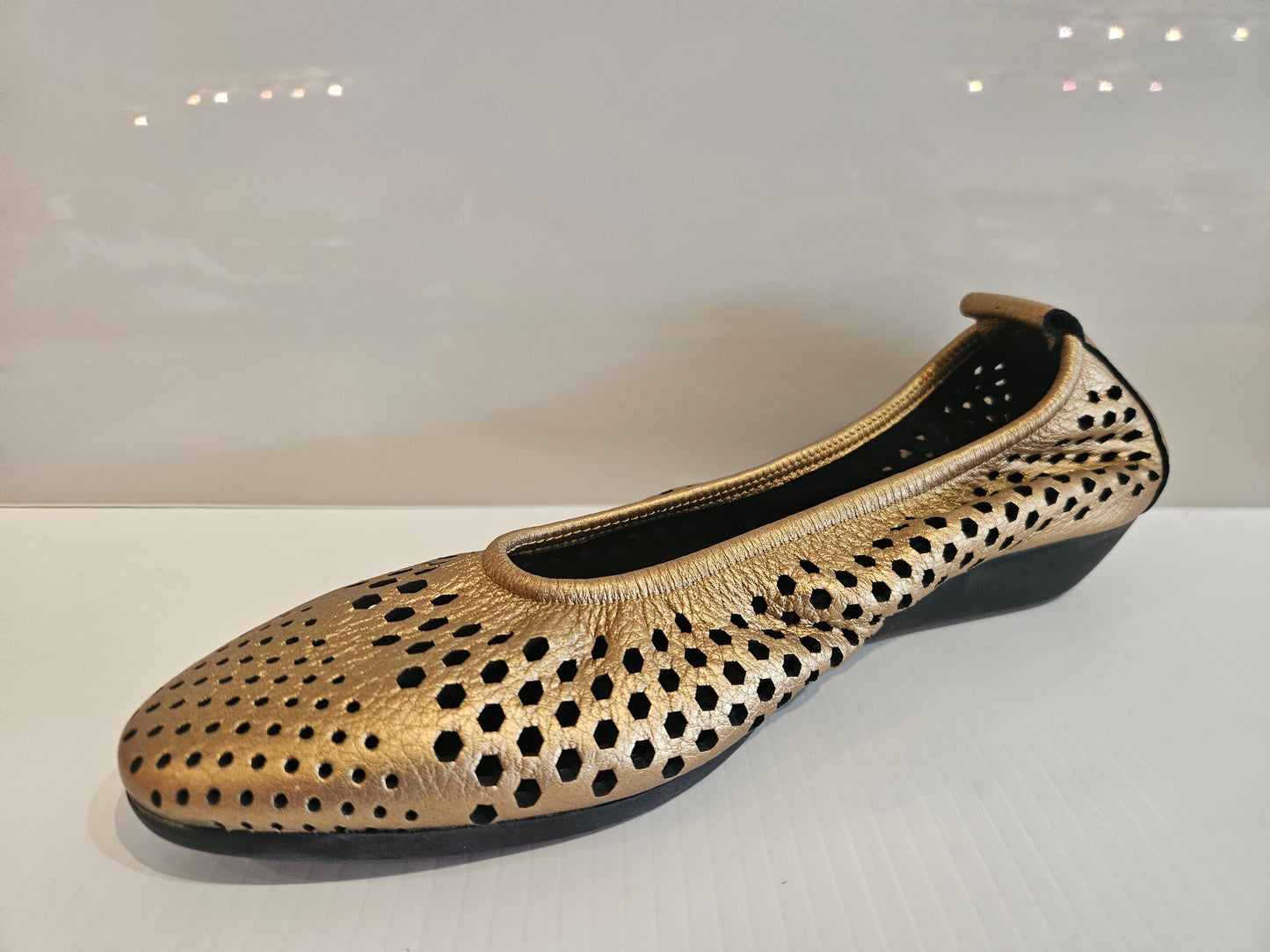 ARCHE ONAKHO BALLERINAS IN BRONZE