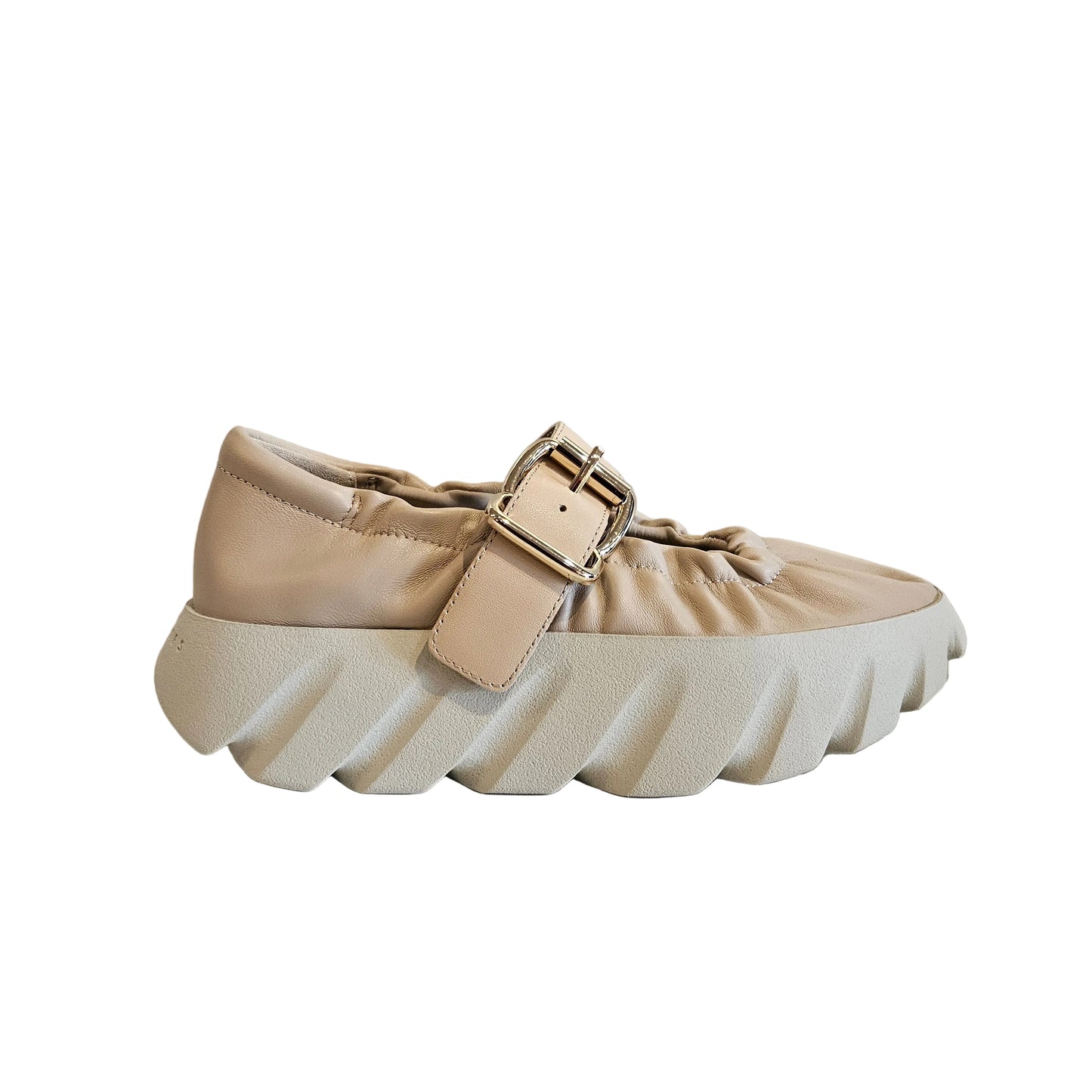 4CCCCEES TURA COVE FLATS IN BEIGE