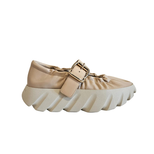 4CCCCEES TURA COVE FLATS IN BEIGE