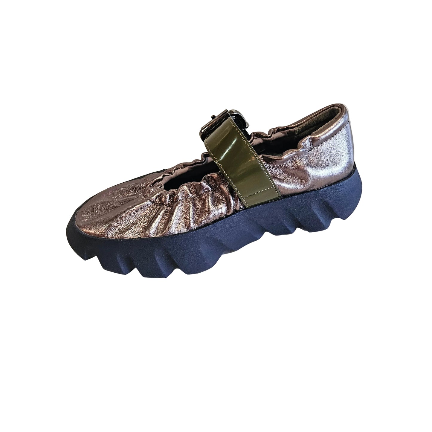 4CCCCEES TURA COVE FLATS IN GUNMETAL