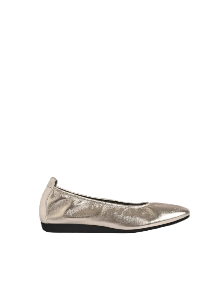 ARCHE LAIUS BALLERINAS IN CHAMPANGE