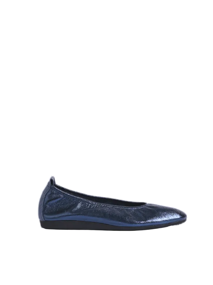 ARCHE LAIUS BALLERINAS IN METALLIC NAVY
