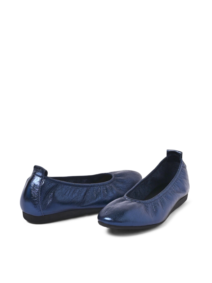 ARCHE LAIUS BALLERINAS IN METALLIC NAVY