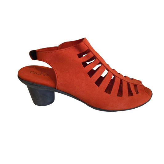 ARCHE ELEXOR IN ORANGE