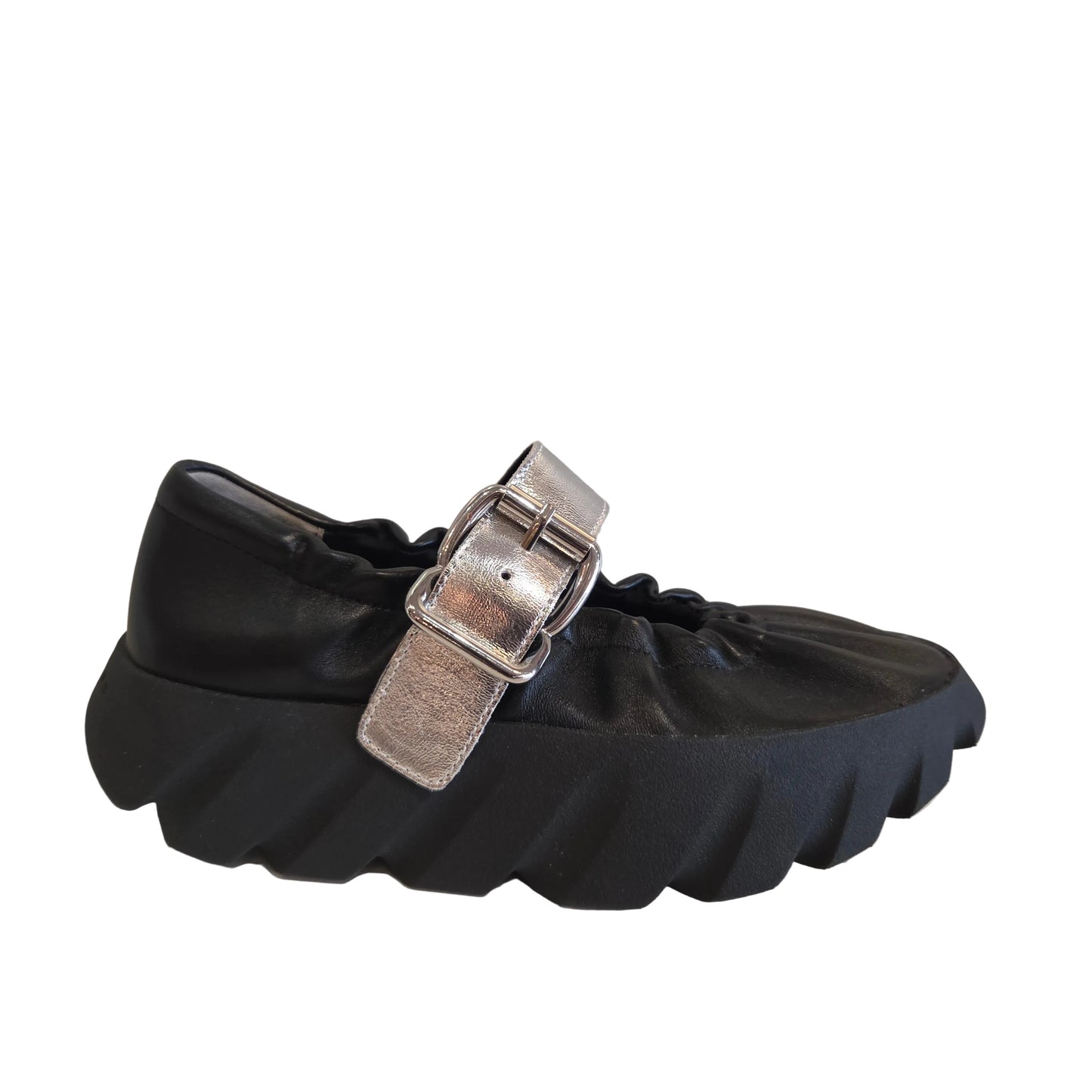 4CCCCEES TURA BALLET IN BLACK