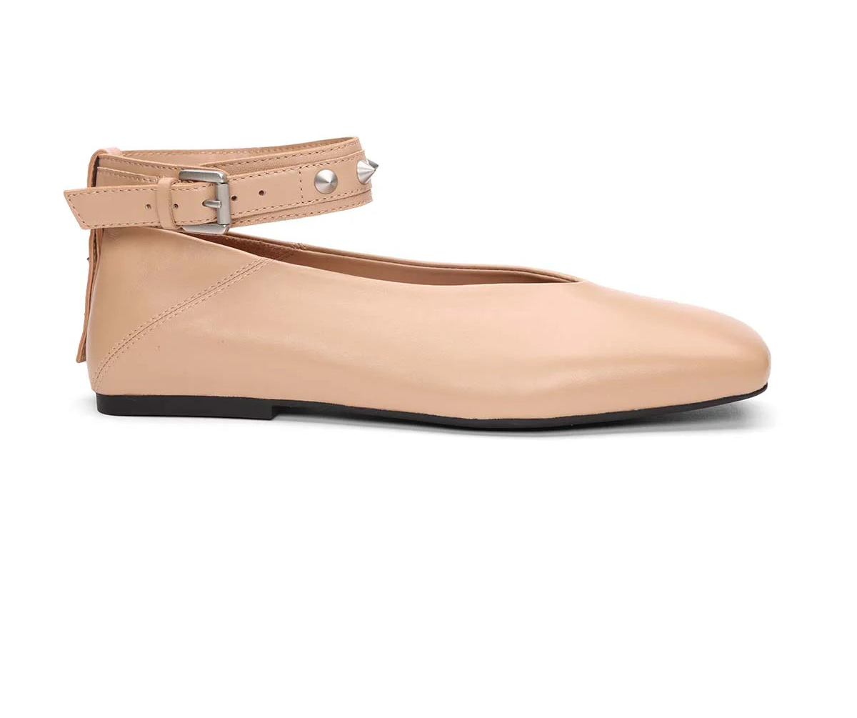 ASH BEST BELLET FLAT IN SAND