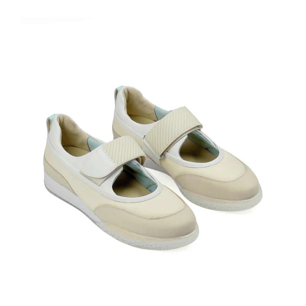 4CCCCEES BUBBLE COMBY SNEAKERS IN CREAM
