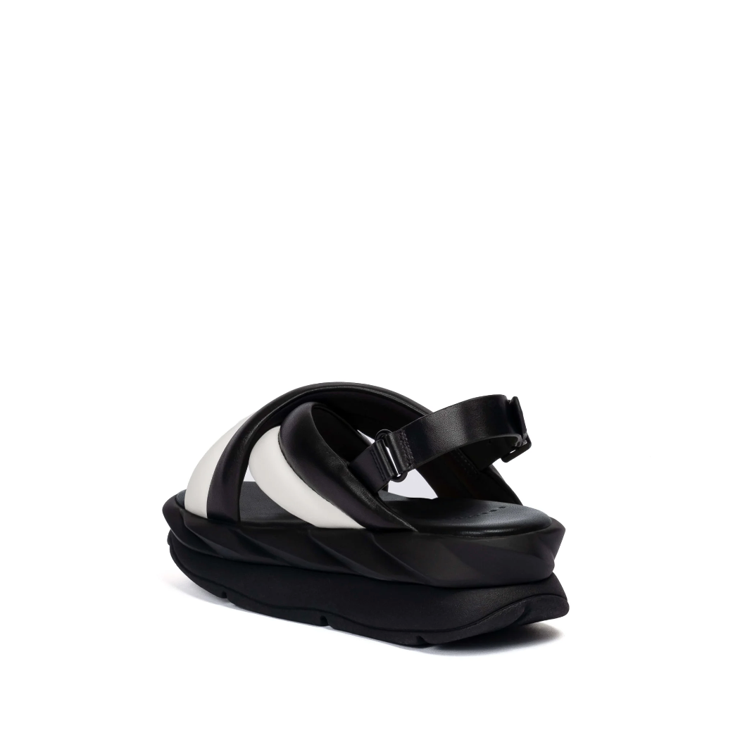 4CCCCEES MELLOW MELA SANDAL IN BLACK