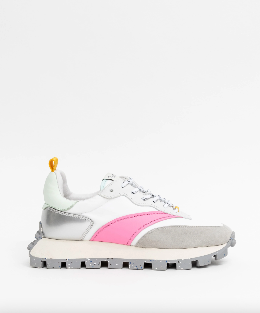 ONCEPT OSAKA SNEAKER IN PINK SHOCKWAVE