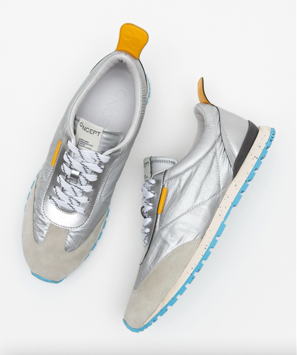 ONCEPT TOKYO SNEAKER IN SILVER FLASH