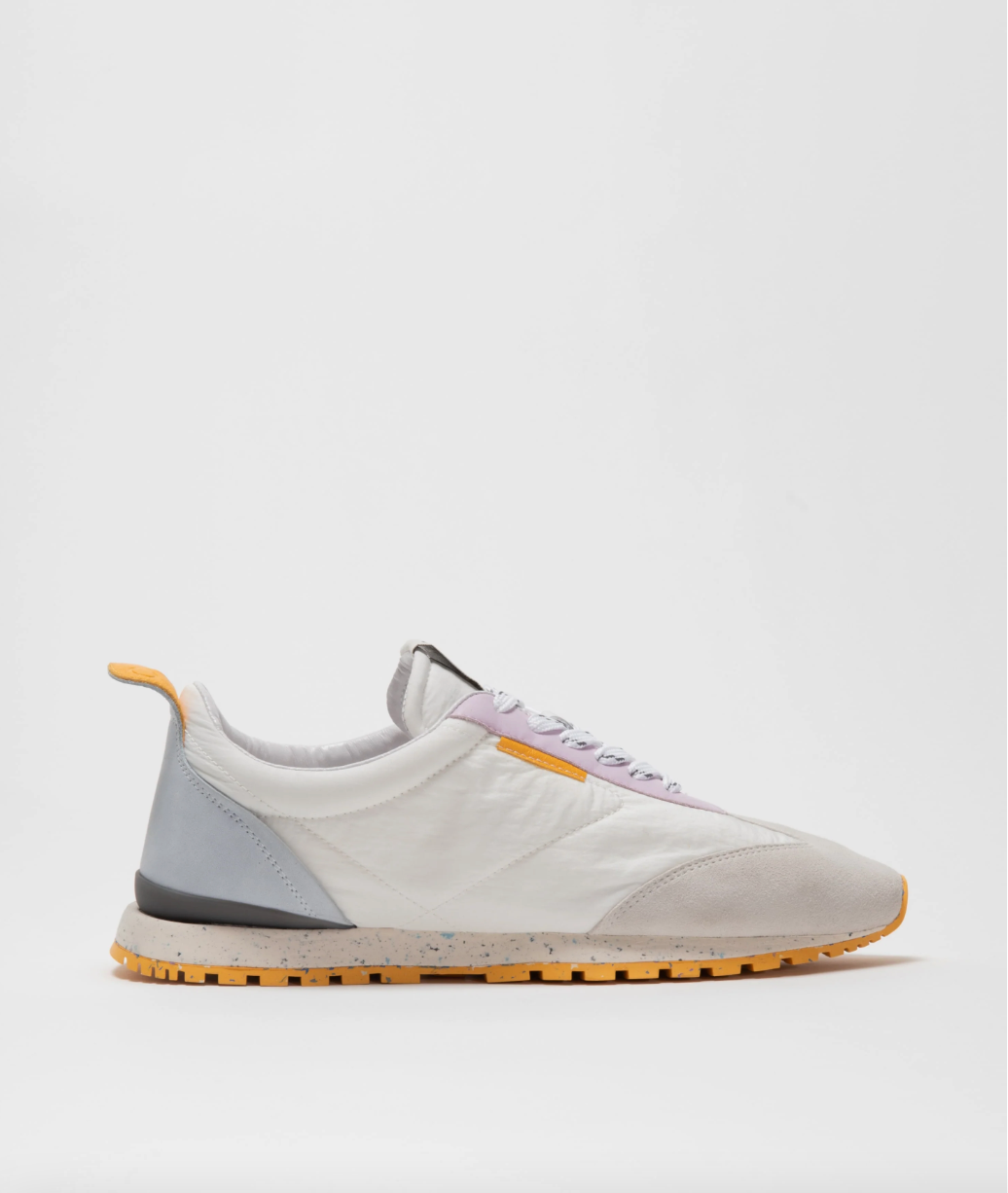 ONCEPT TOKYO SNEAKER IN WHITE CLOUD