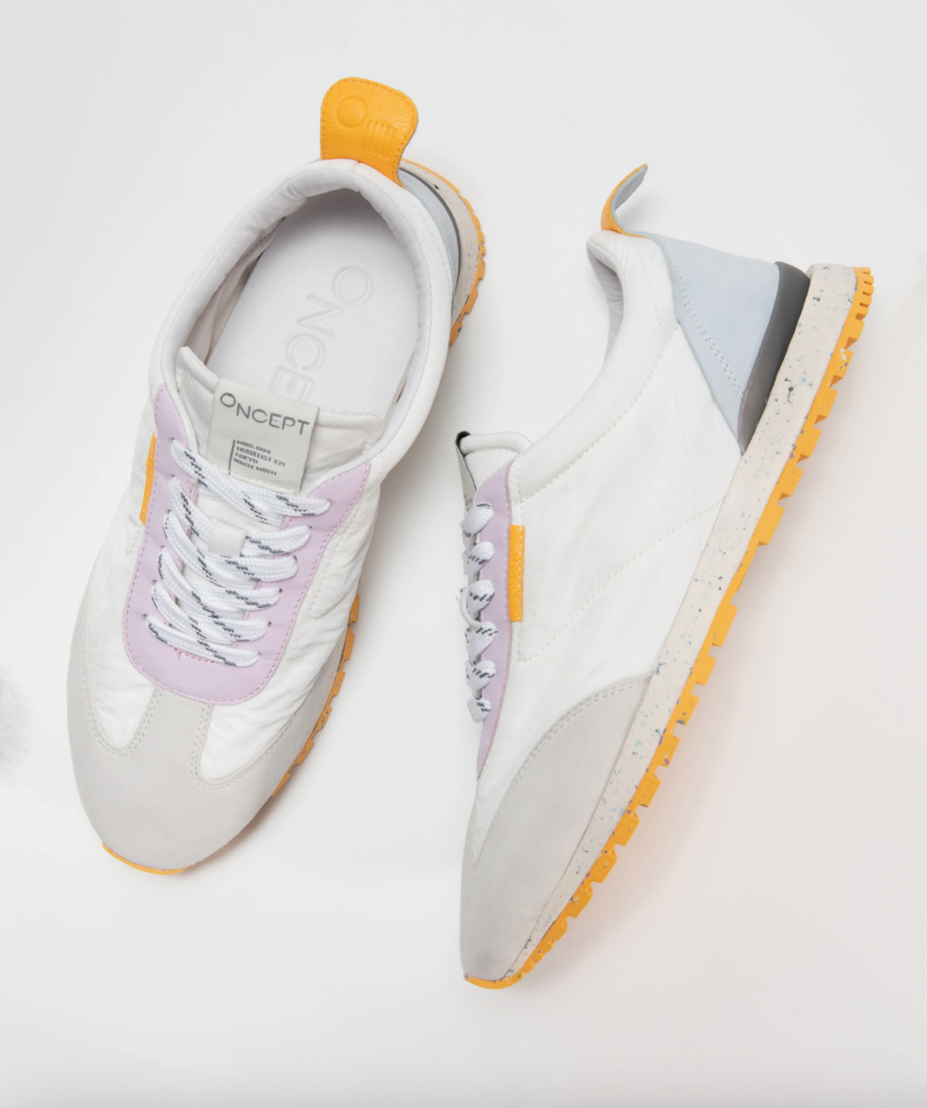 ONCEPT TOKYO SNEAKER IN WHITE CLOUD