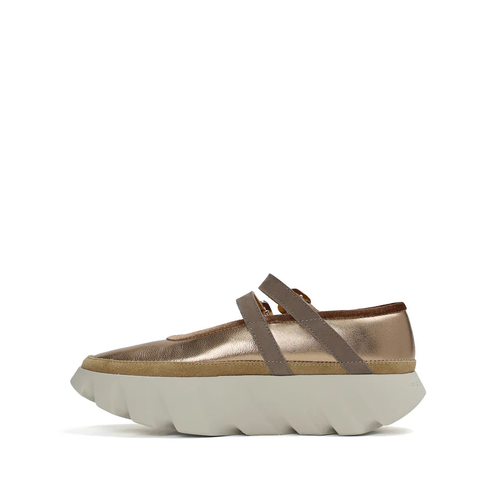 4CCCCEES TURA BALLET IN BRONZE