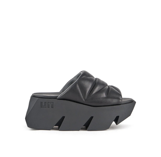 UNITED NUDE PULL PUFFY SANDAL IN BLACK