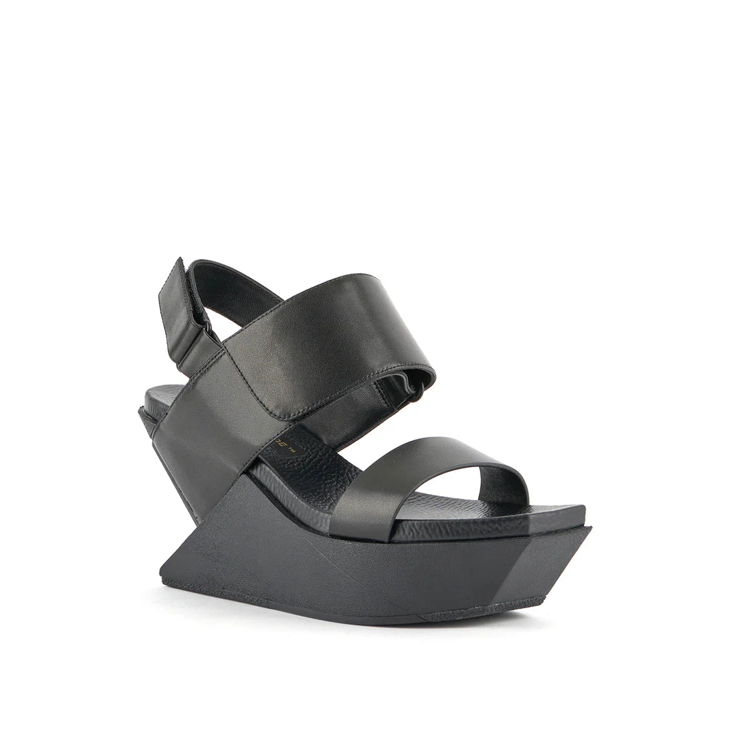 UNITED NUDE DELTA WEDGE SANDAL IN BLACK